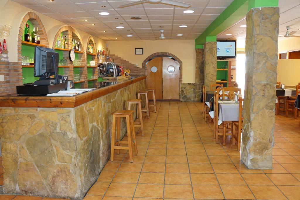 Camping Los Pinos Peñíscola エクステリア 写真