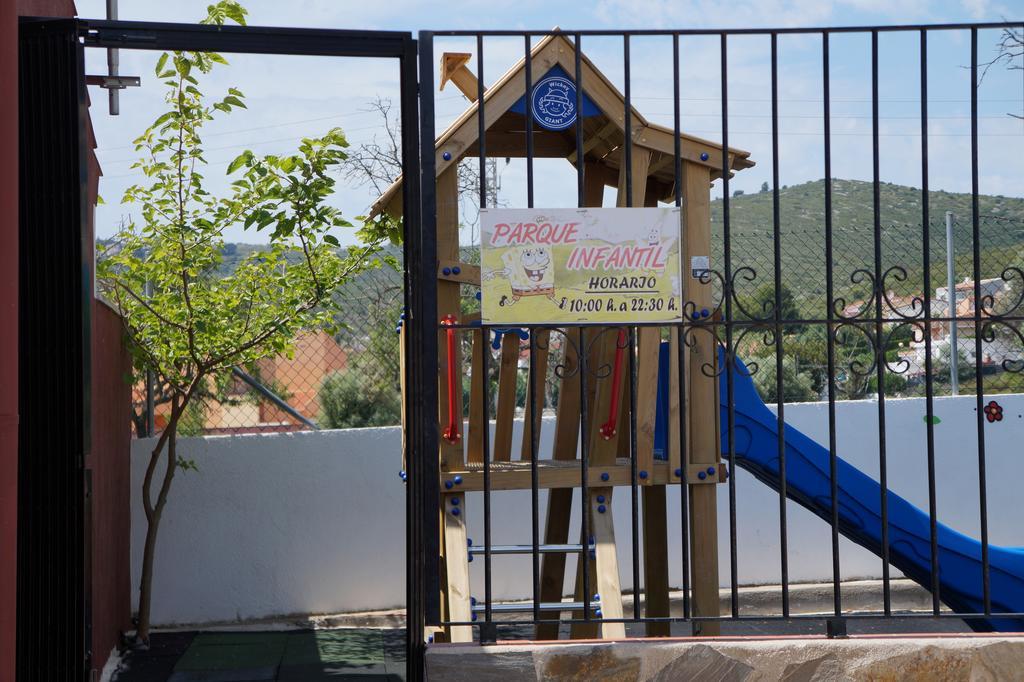 Camping Los Pinos Peñíscola エクステリア 写真